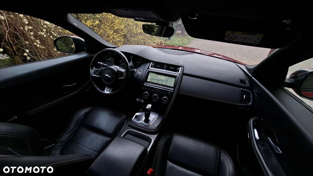 Jaguar E-Pace D150 AWD R-Dynamic S - 22