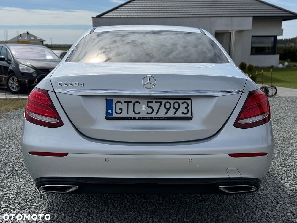 Mercedes-Benz Klasa E 220 d 9G-TRONIC Sportstyle Edition - 4