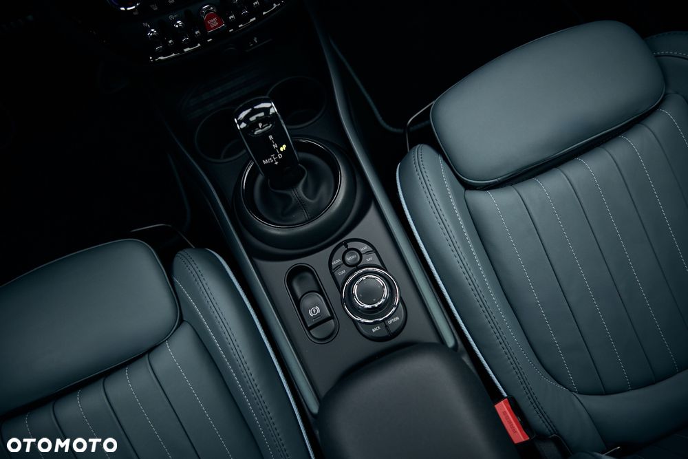 MINI John Cooper Works ALL4 sport - 19