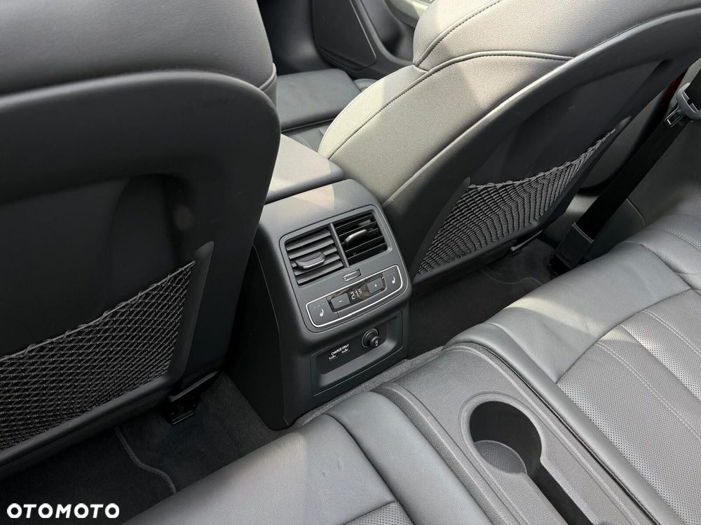 Audi A5 Cabrio - 24