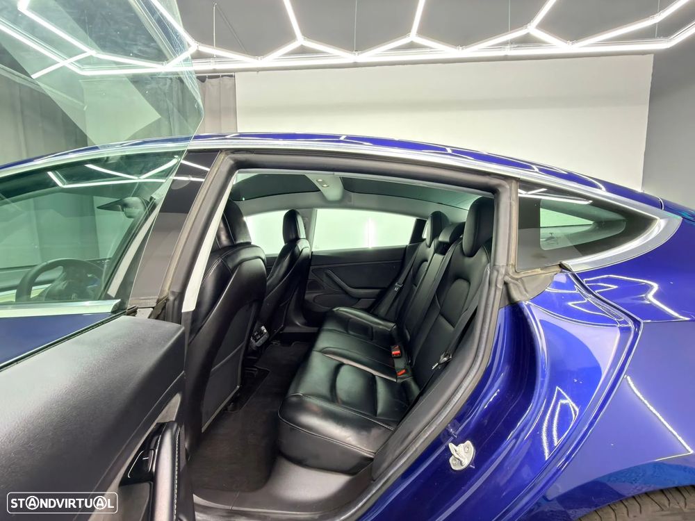 Tesla Model 3 Long-Range Dual Motor AWD - 8