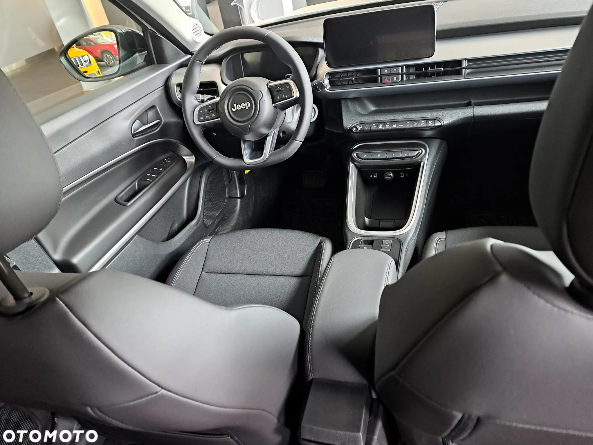 Jeep Avenger 1.2 T3 mHEV Altitude FWD eDCT6 - 18