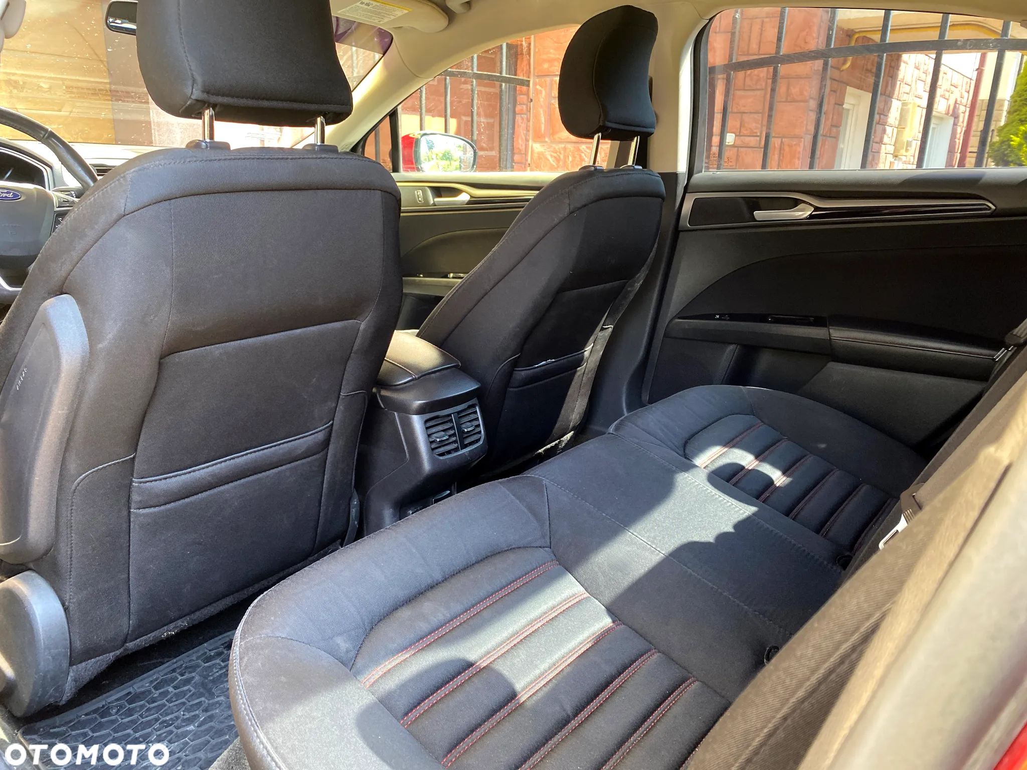 Ford Mondeo - 14