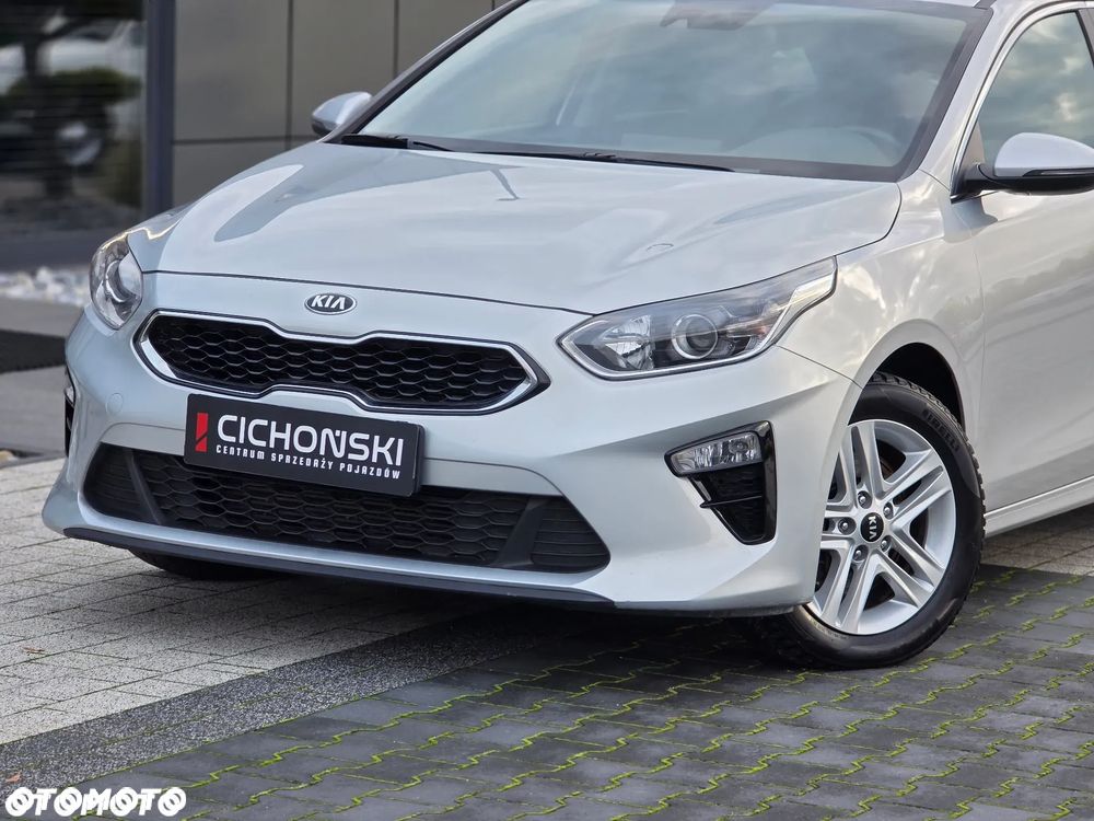 Kia Ceed 1.6 CRDi SCR L Business Line Plus DCT - 12