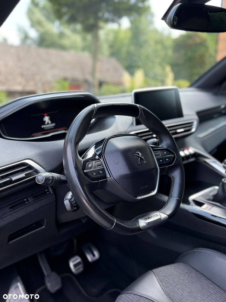 Peugeot 5008 - 12
