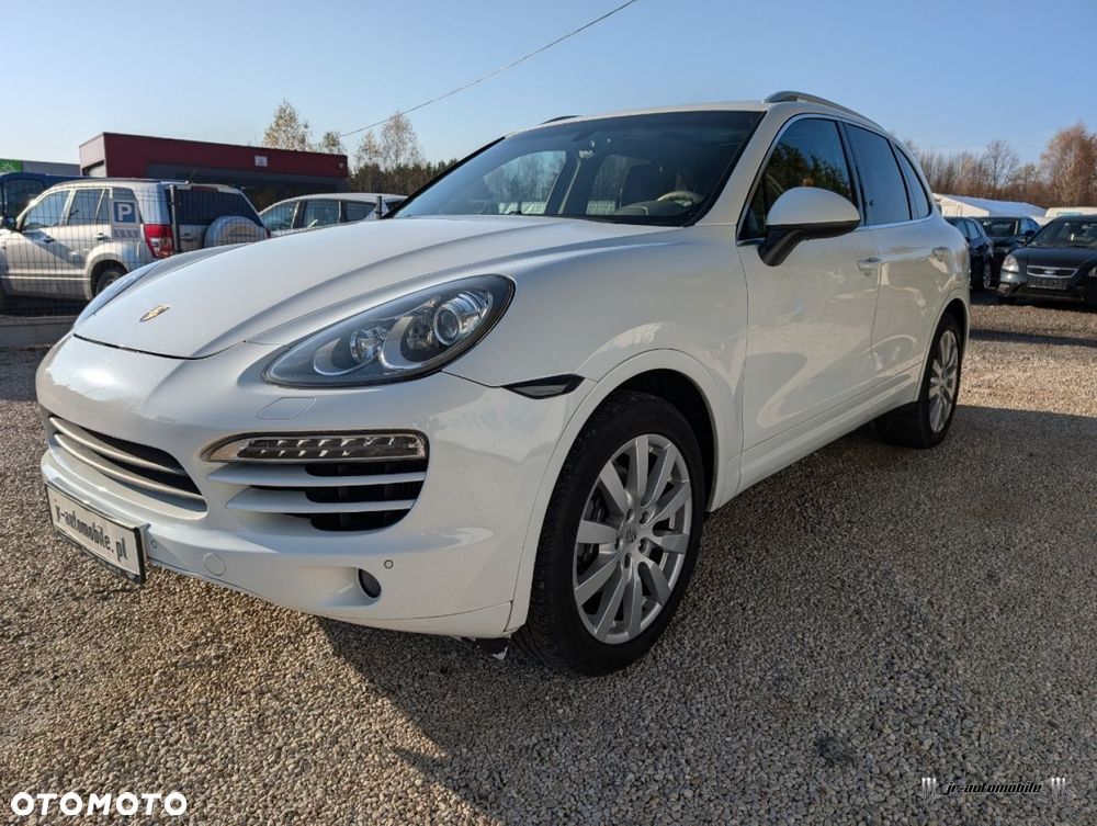 Porsche Cayenne - 2