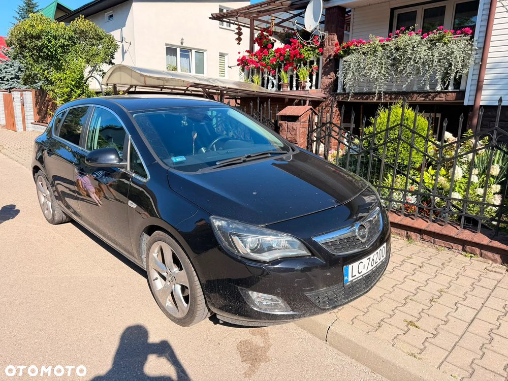 Opel Astra 1.6 T Sport - 1