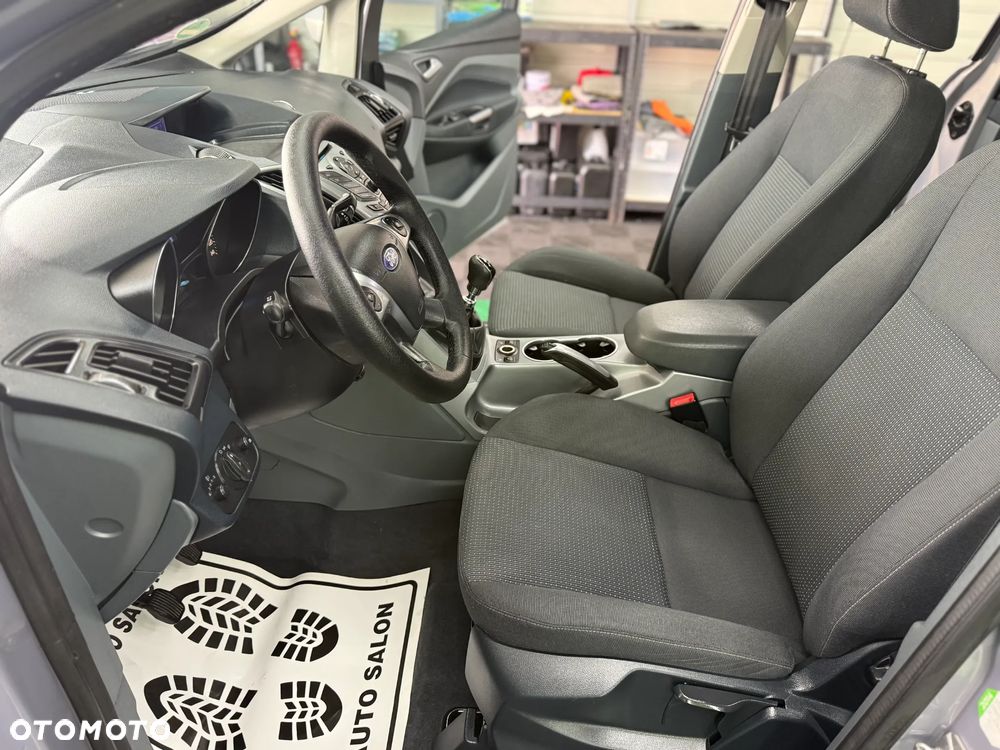 Ford Grand C-MAX - 5