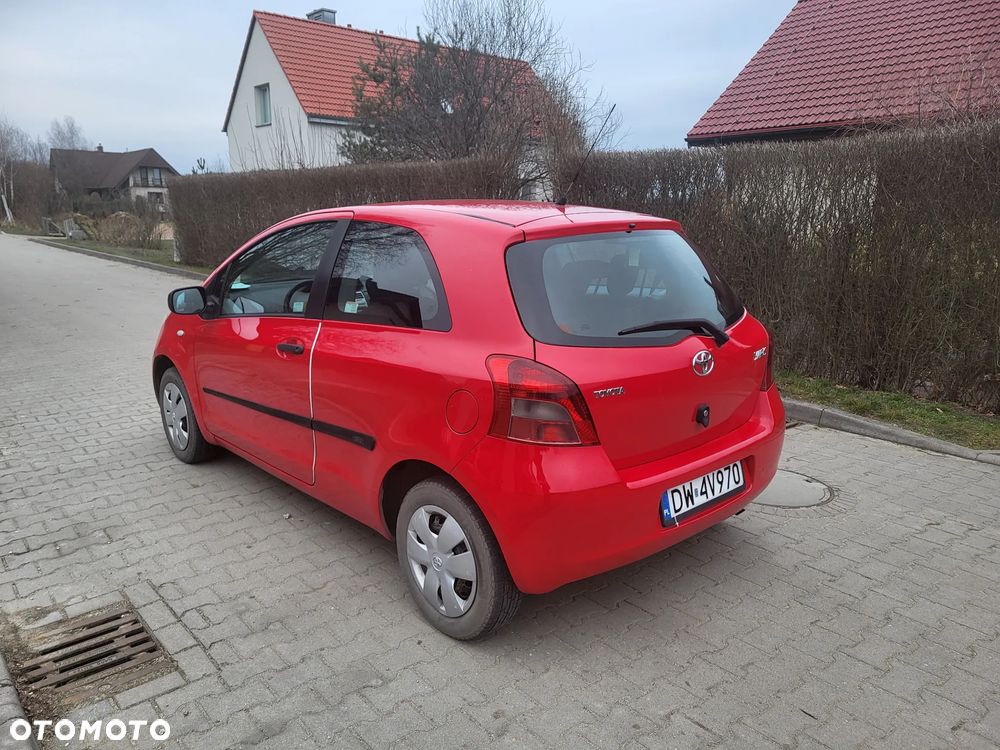 Toyota Yaris 1.0 Terra A/C - 2