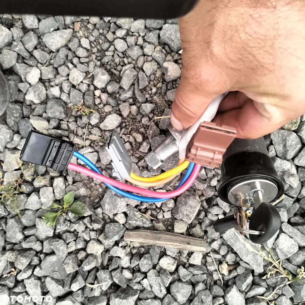 AIXAM 2022 MINI AUTO STACYJKA Z KLUCZYKIEM - 2