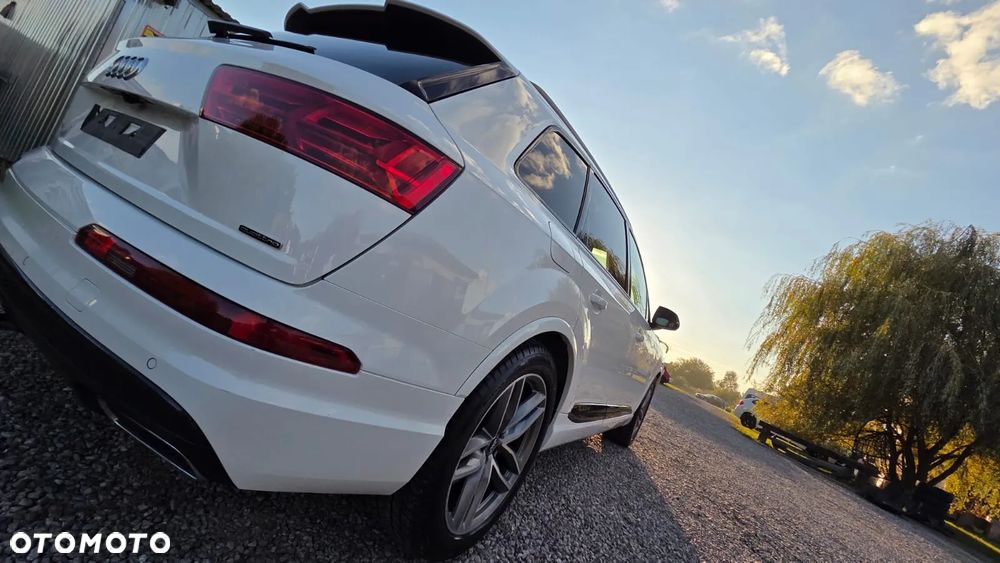 Audi Q7 - 11