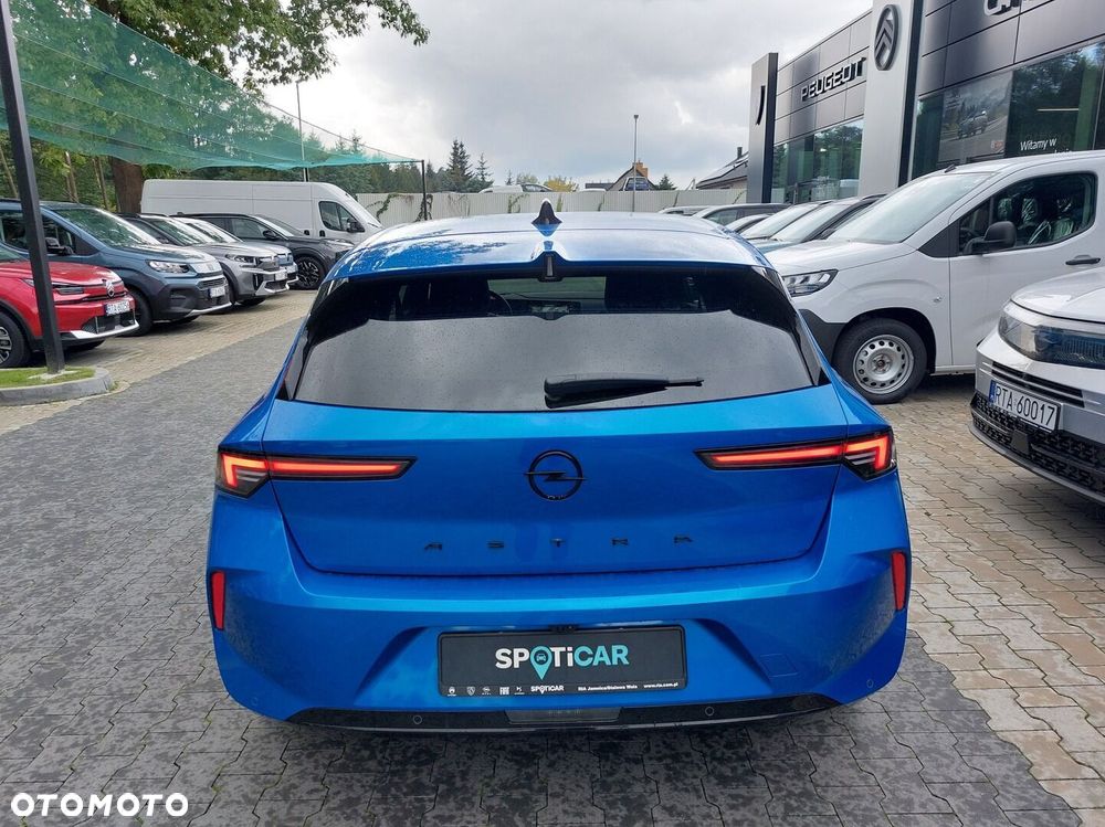 Opel Astra - 4
