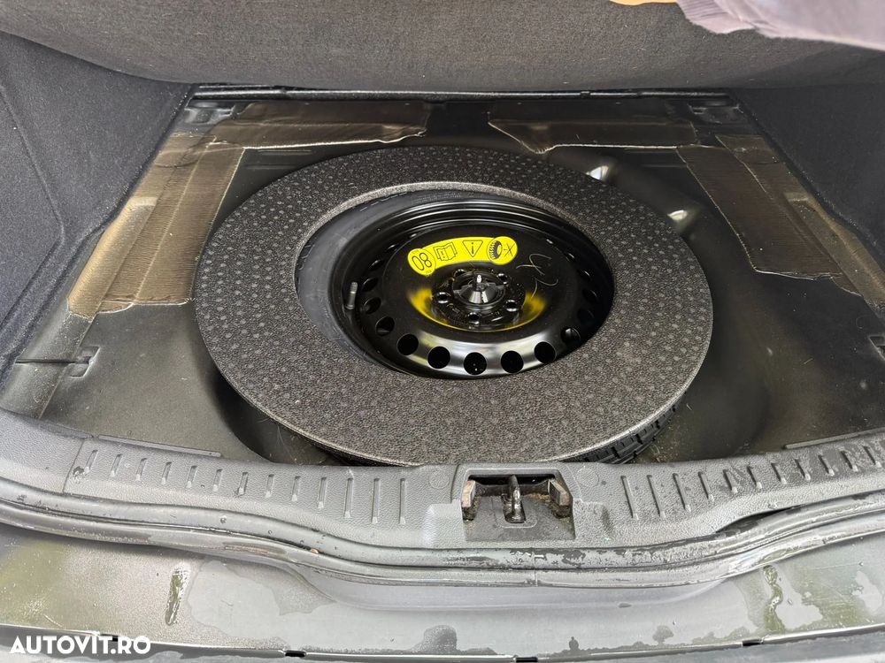 Ford Focus 1.0 EcoBoost Start-Stopp-System Business Edition - 8
