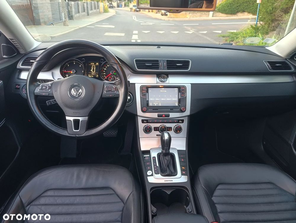 Volkswagen Passat 2.0 TDI 4Motion DSG BlueMotion Tech Business Edition - 11