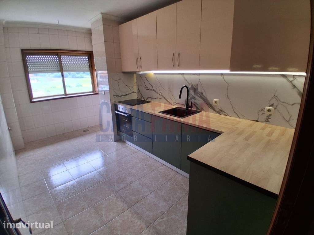 T3 em Remodelação com Garagem/Box e Varanda Rio Tinto - Grande imagem: 2/12