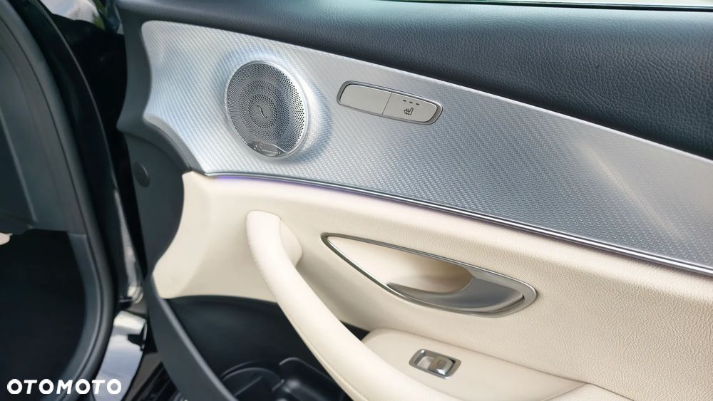 Mercedes-Benz Klasa E 300 d 9G-TRONIC Avantgarde - 10