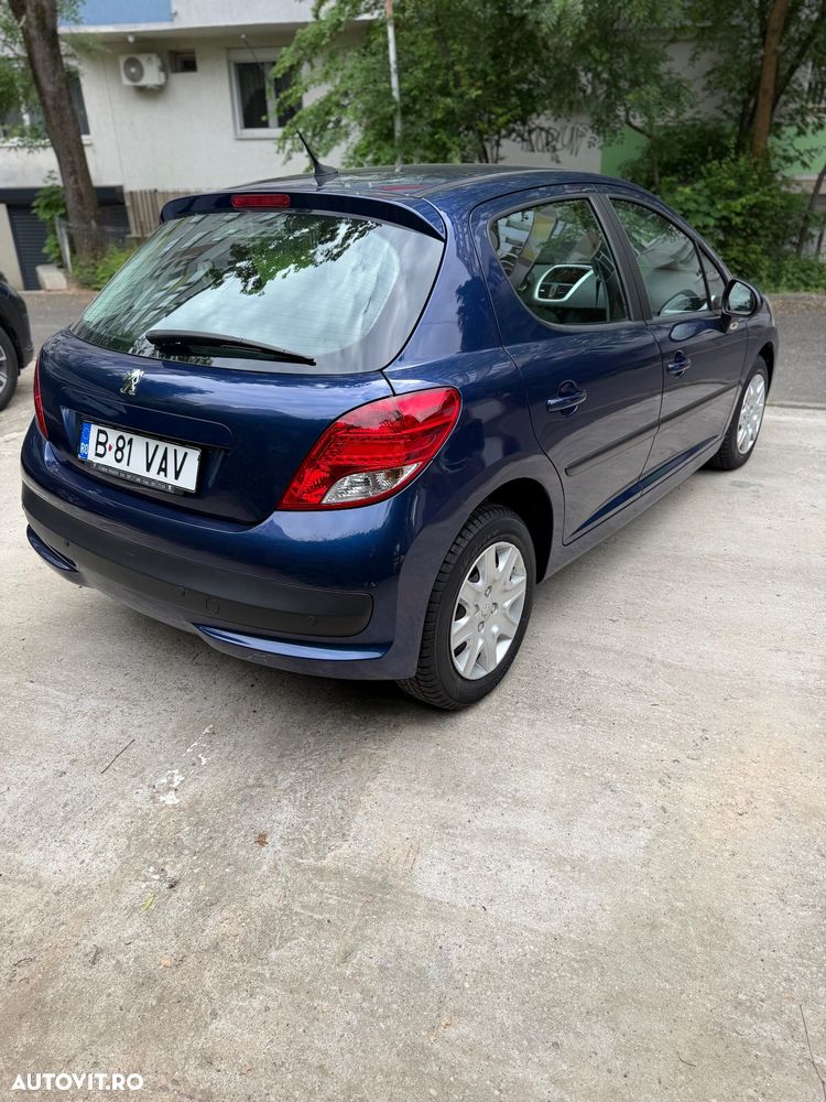 Peugeot 207 - 4