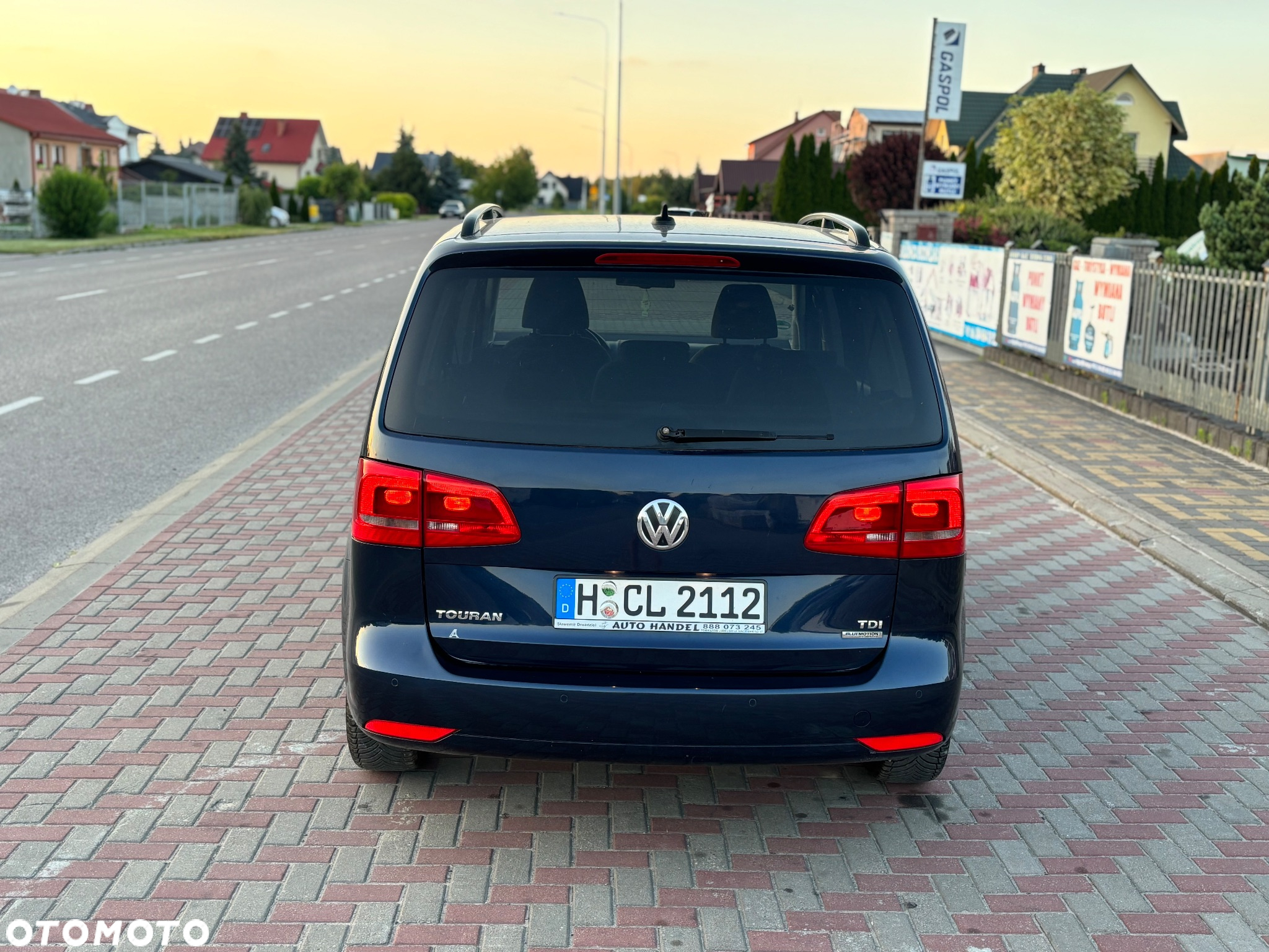 Volkswagen Touran - 21