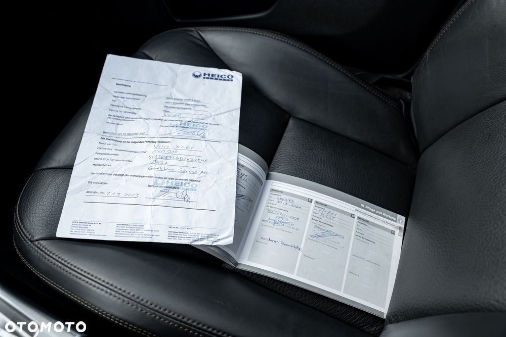 Volvo XC 60 D4 AWD Summum - 37