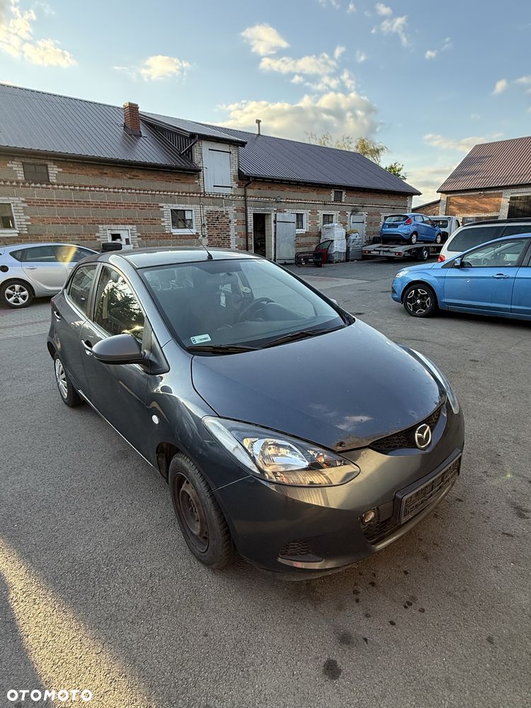 Mazda 2 - 2