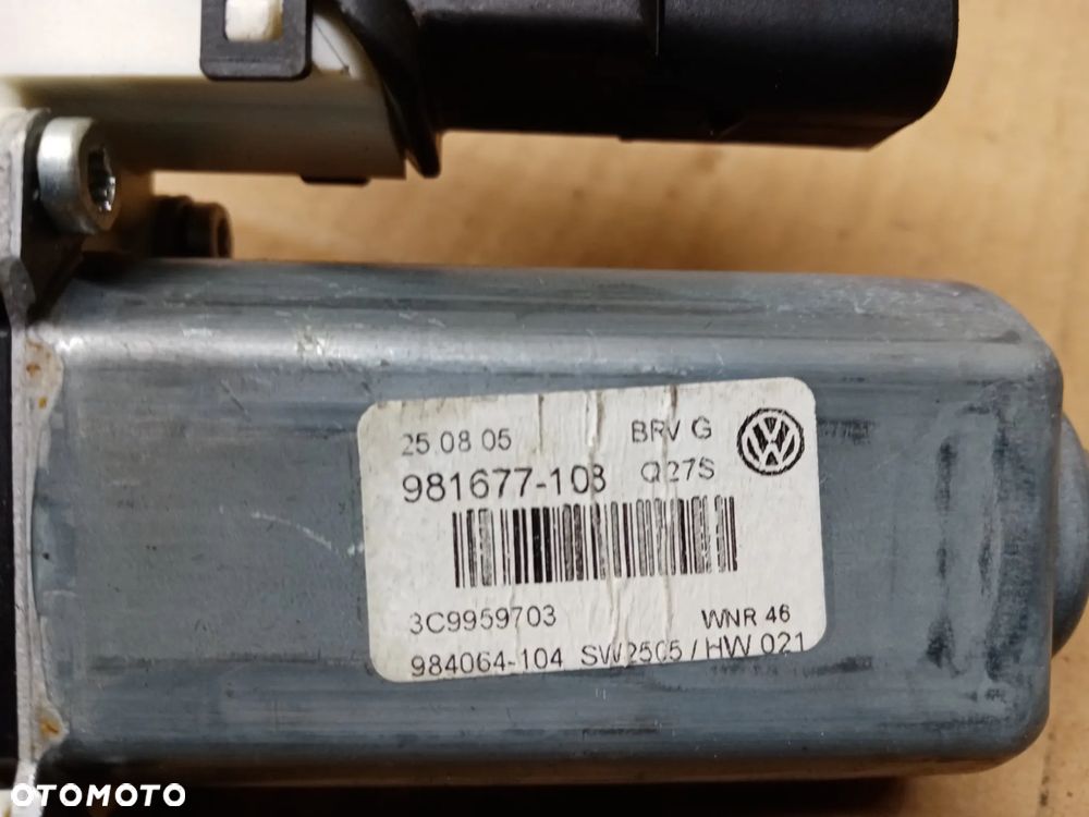 Silniczek szyby lewy tył tylny VW Passat B6 3C9959703 - 6
