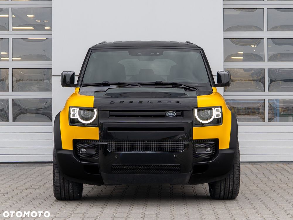 Land Rover Defender - 4