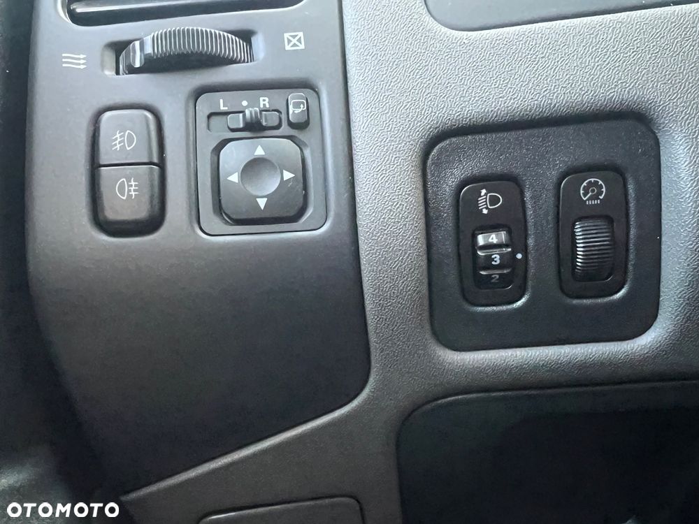 Mitsubishi Pajero 3.5 V6 GDI 7os (lea) - 19