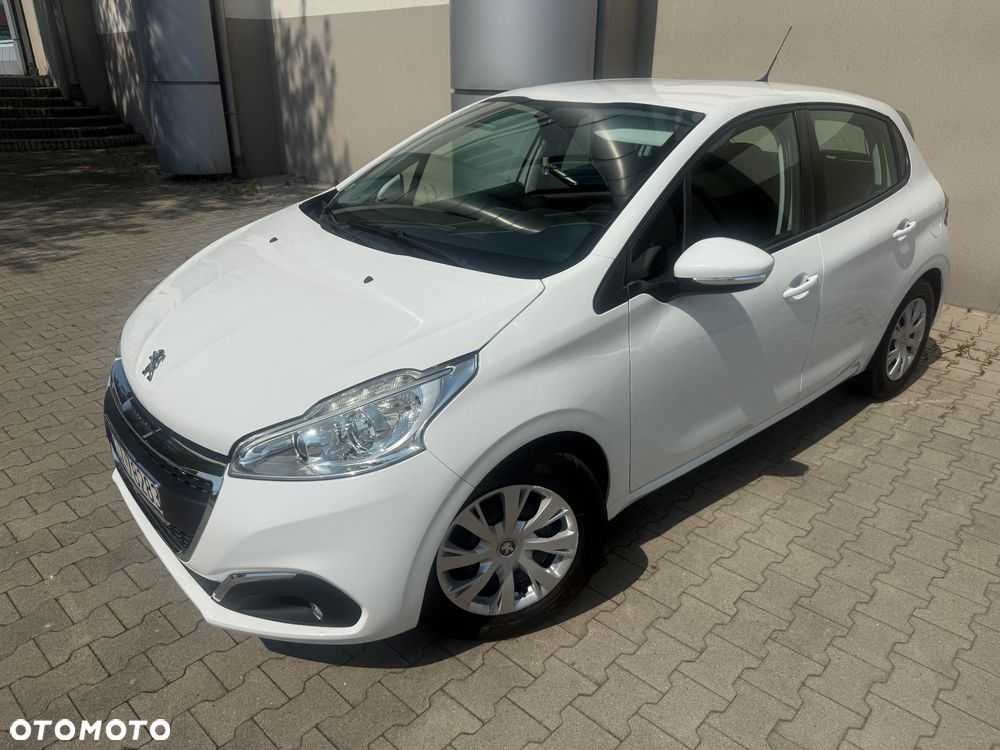 Peugeot 208 1.6 BlueHDi Active S&S - 9