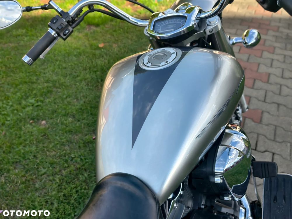 Yamaha XVS - 14