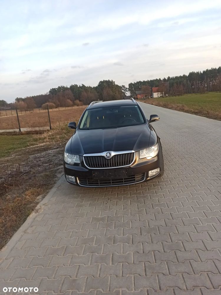 Skoda Superb Combi 1.8 TSI DSG Active - 5