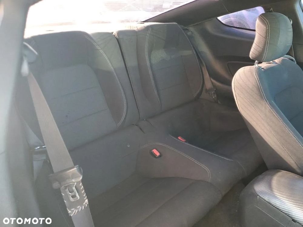 Ford Mustang 3.7 V6 - 9