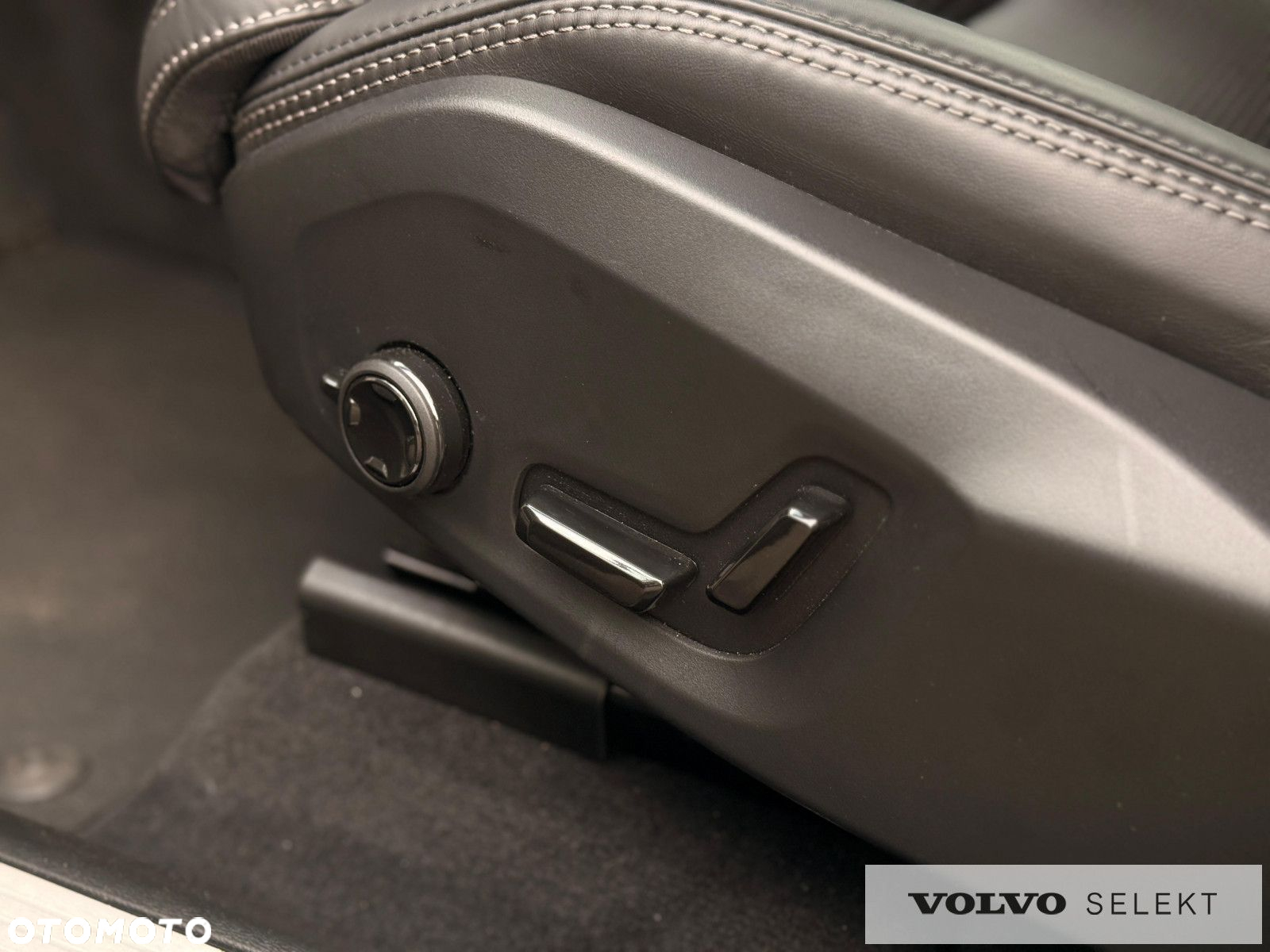 Volvo XC 60 - 24