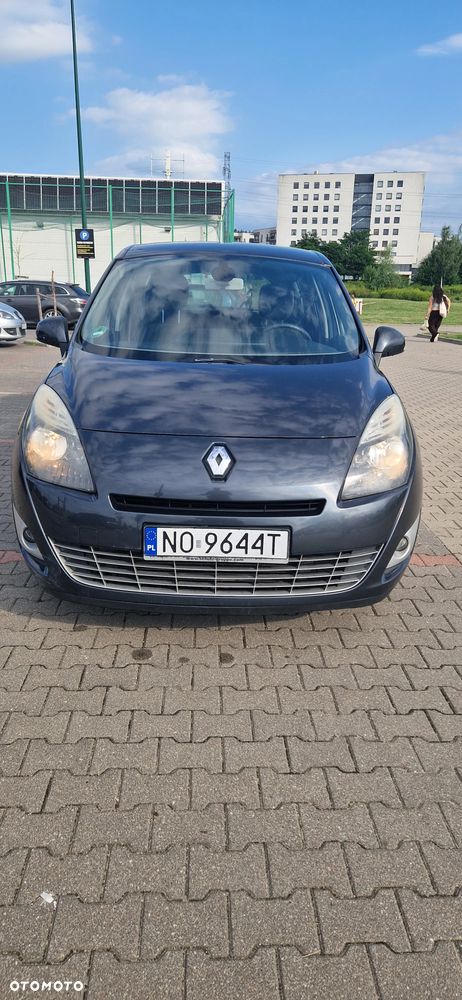 Renault Grand Scenic Gr 1.9 dCi Confort Privilege - 1