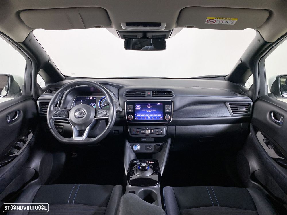 Nissan Leaf Acenta - 16