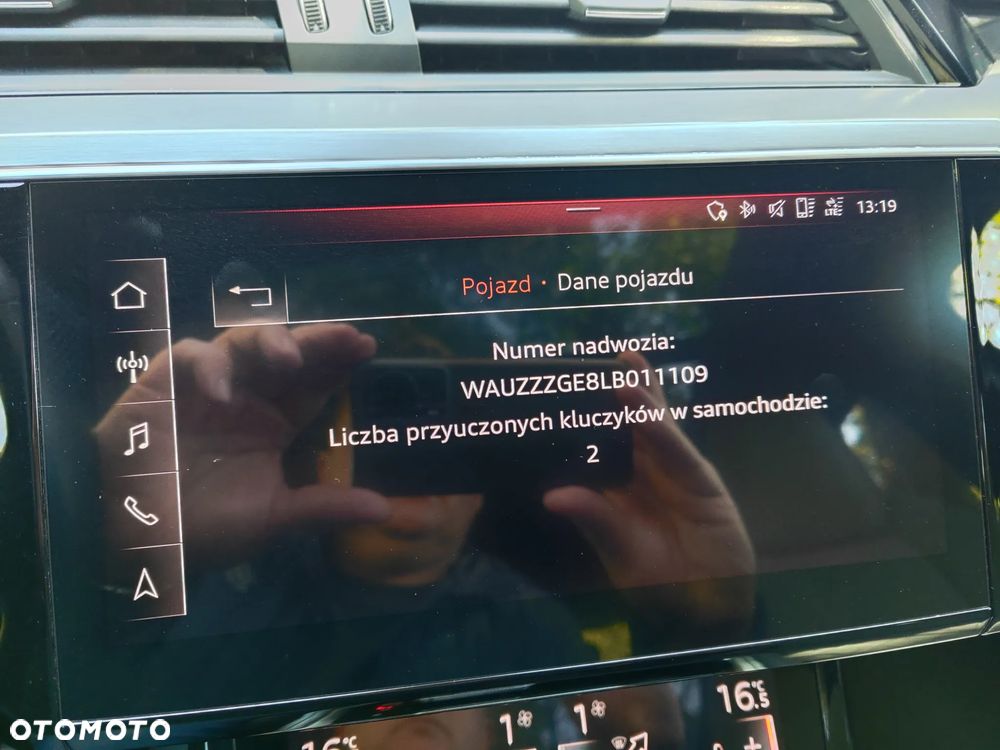 Audi e-tron 50 Quattro S Line - 38