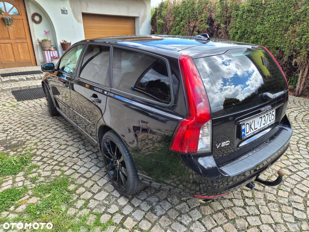 Volvo V50 D5 - 11