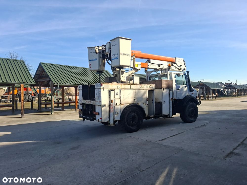 Mercedes-Benz Unimog - 3