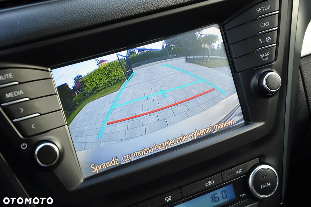 Toyota Avensis Touring Sports 1.8 Edition S+ - 32