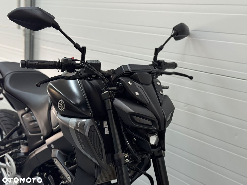 Yamaha MT - 7