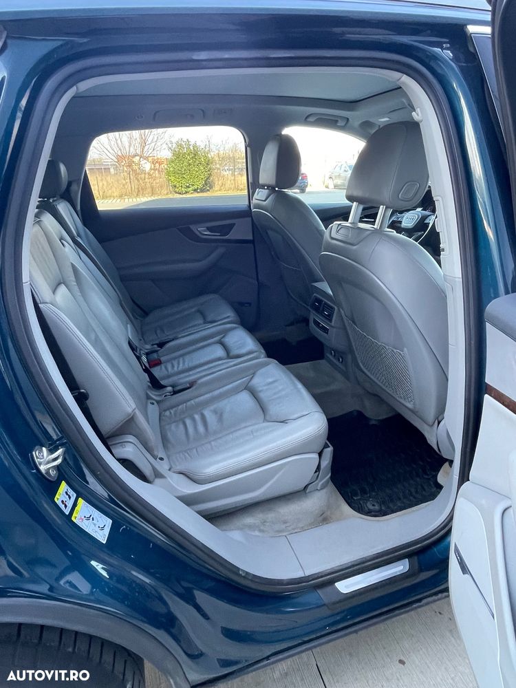 Audi Q7 - 8