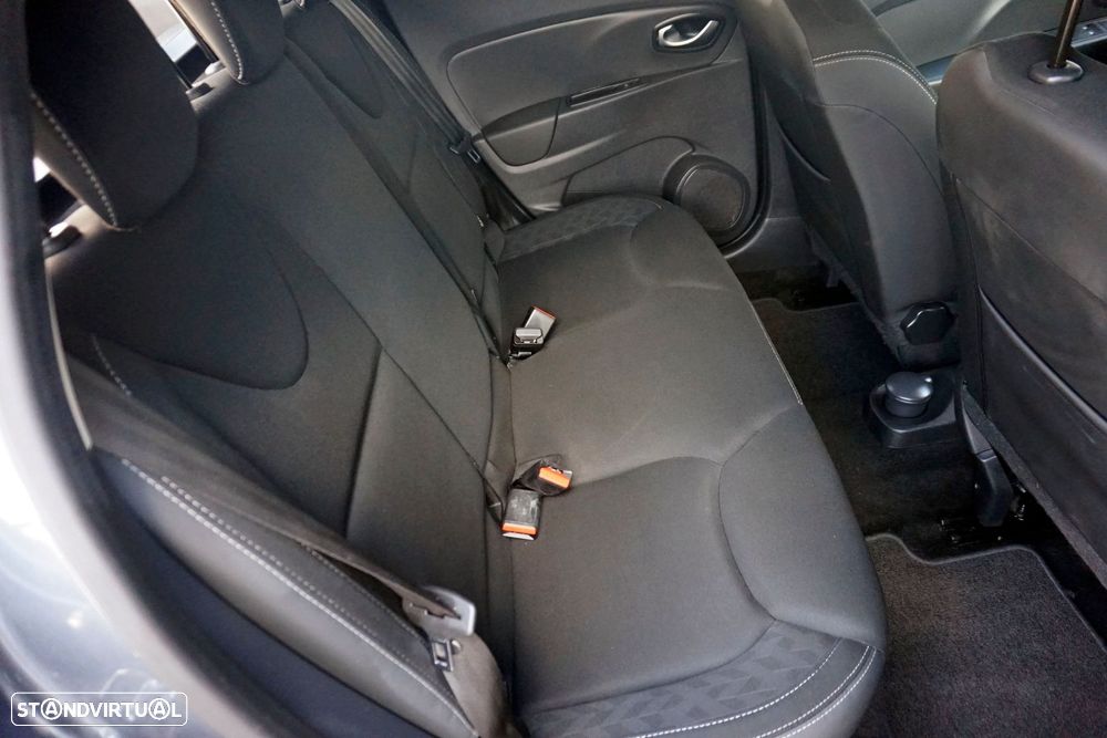 Renault Clio Sport Tourer 0.9 TCe Limited - 4