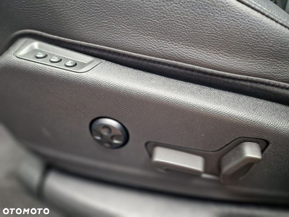 DS Automobiles DS 7 Crossback 1.6 E-Tense Performance Line + - 20