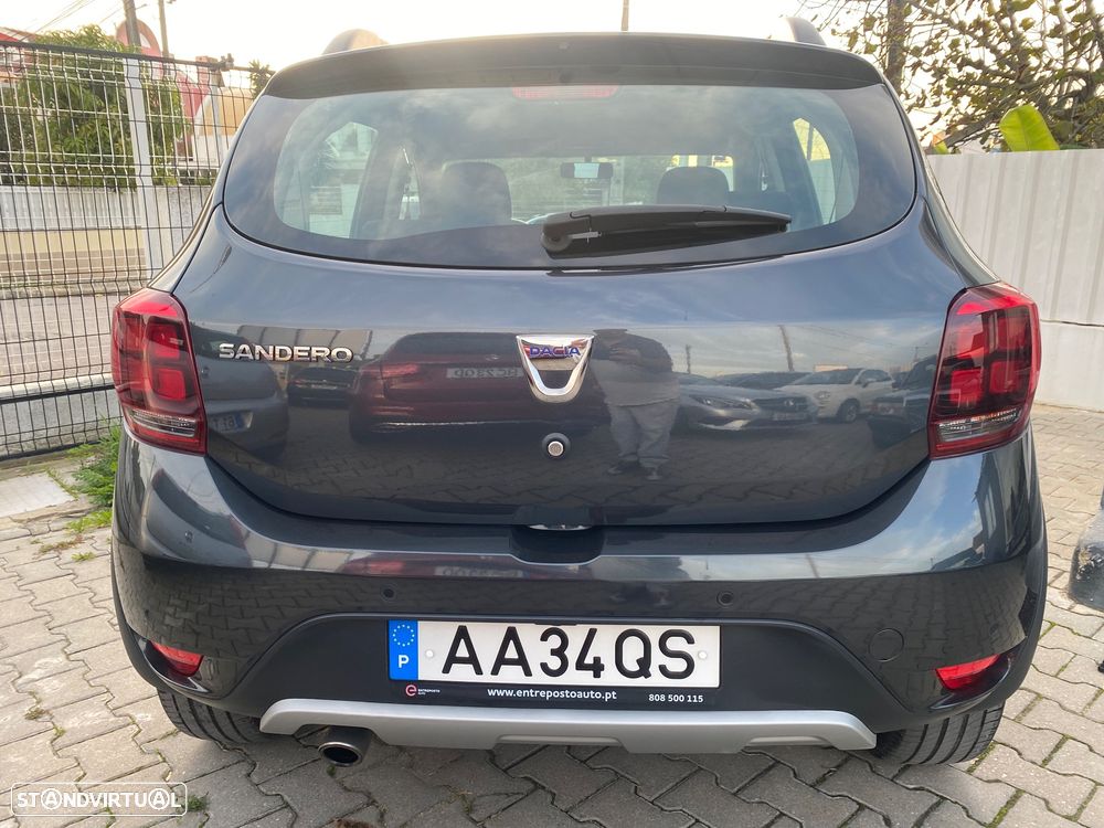 Dacia Sandero - 10