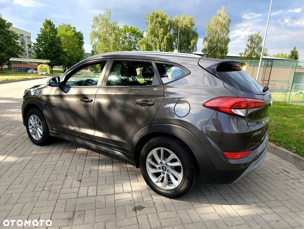 Hyundai Tucson 2.0 CRDi 4WD Passion Plus - 10