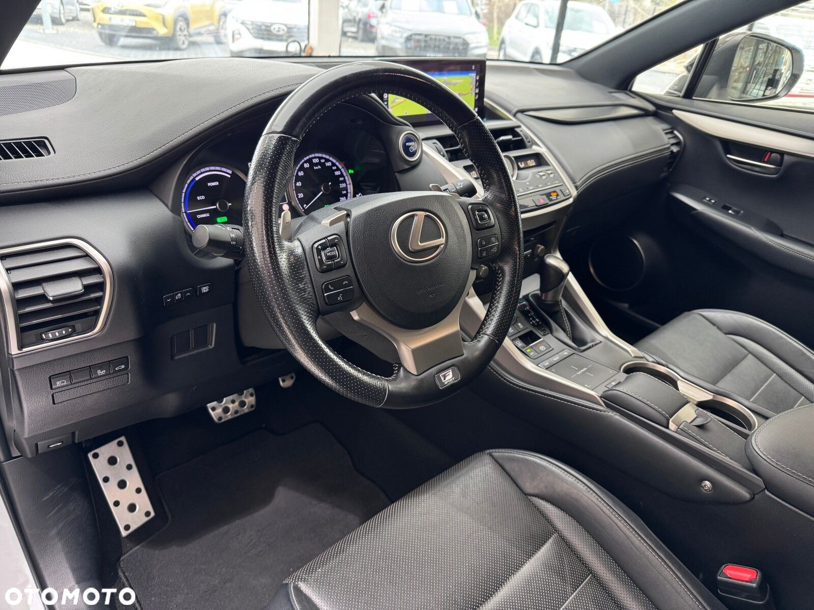 Lexus NX - 8