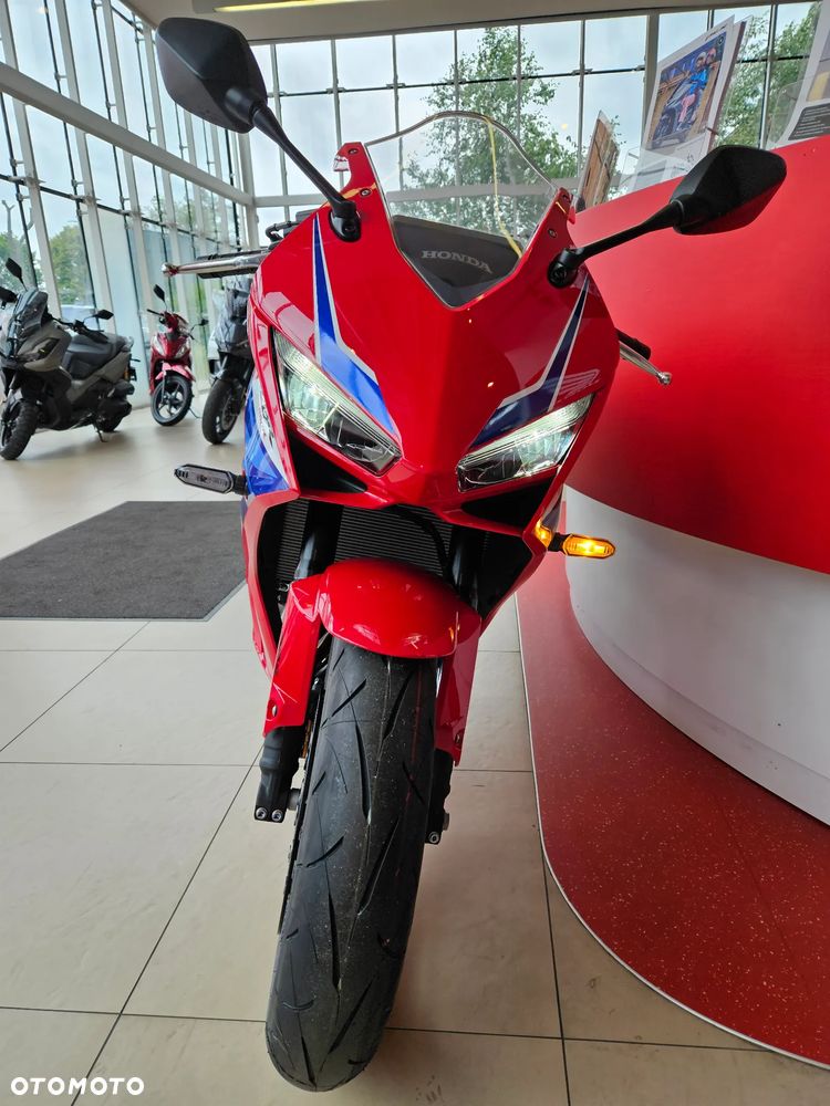 Honda CBR - 5