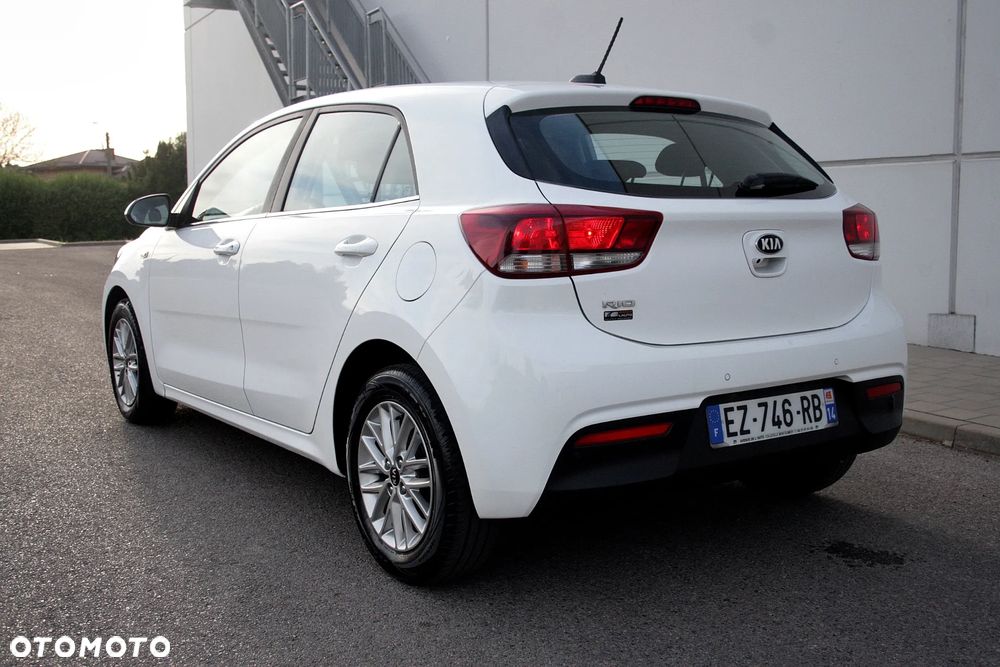 Kia Rio 1.2 M - 5