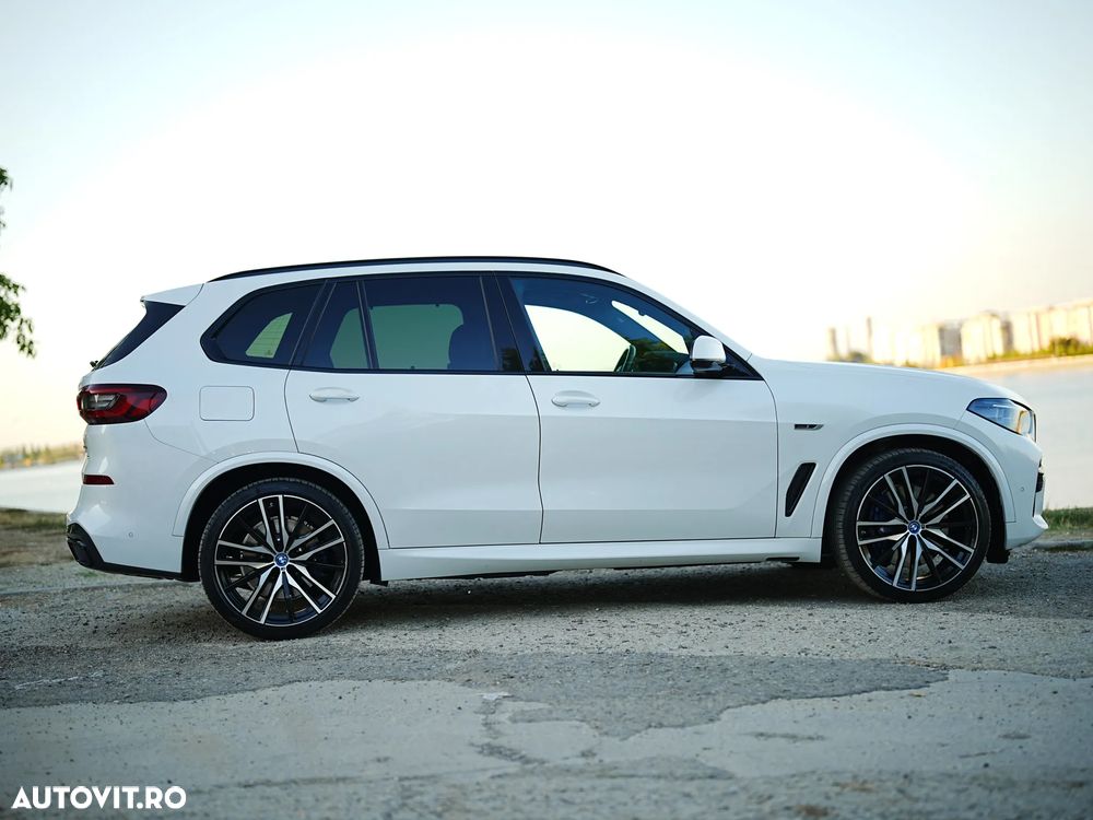 BMW X5 xDrive45e - 16