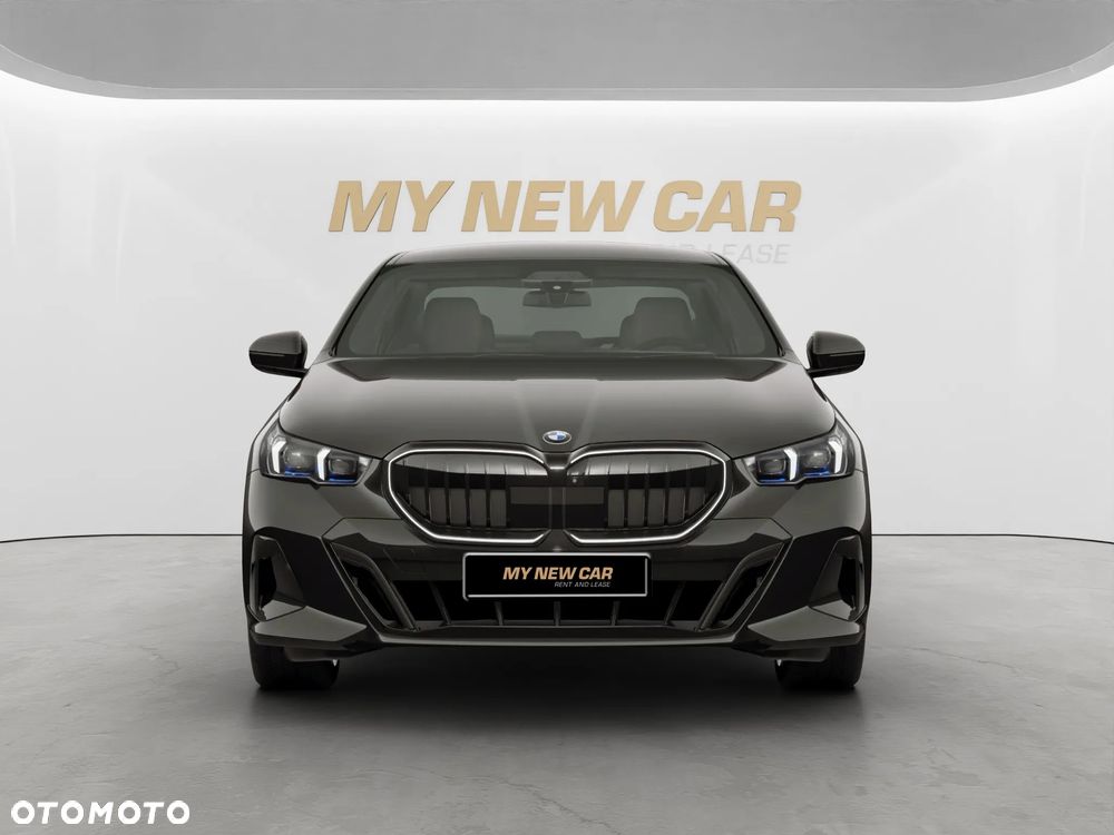 BMW Seria 5 520d xDrive - 27