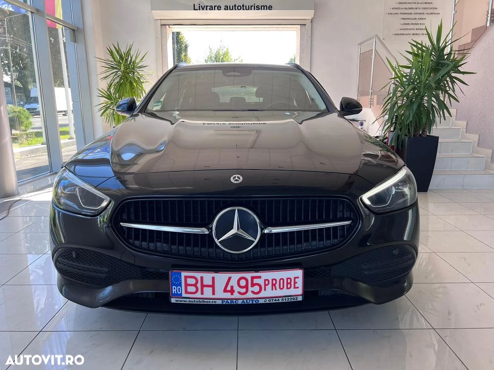 Mercedes-Benz C - 8